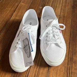 NWT White Superga Cotu Classic 9W/7.5M (40 euro)